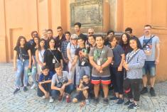 Světový romský festival KHAMORO 2019: Opět s dětmi z děcáků, díky Robertovi, který sám vyrůstal v dětském domově