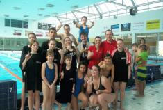 Cinkot šestnácti medailí oslavili v aquaparku
